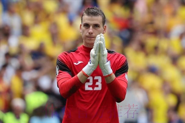 皇马更衣室认为卢宁会在西甲第二轮中继续首发